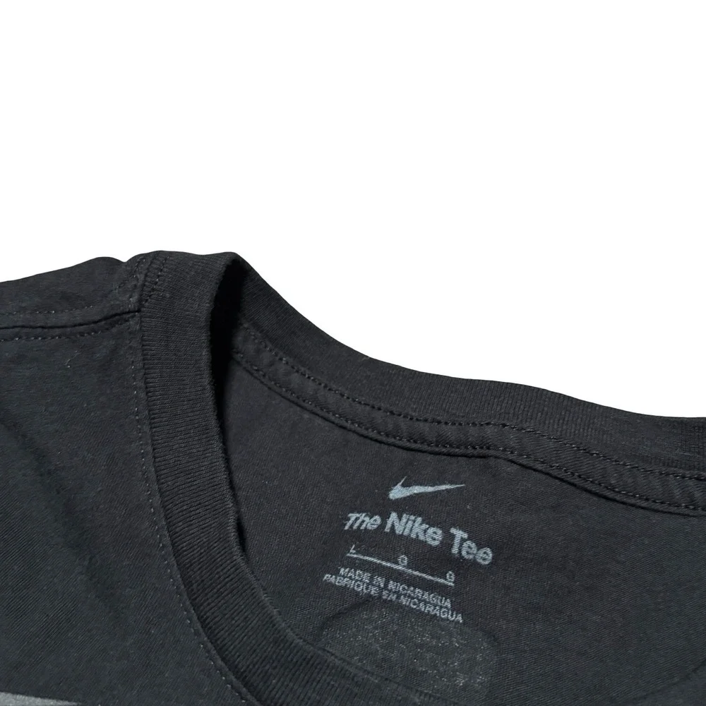 Nike Men's New York Yankees Aaron Judge Graphic T Shirt Black Size Large 21 x 27